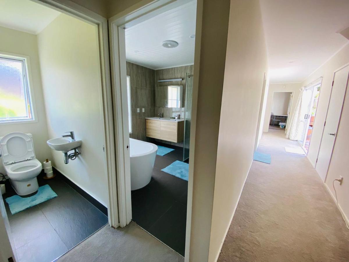 Queenroomsharedbathroom2Aldult-204 (Adults Only) Auckland Exterior photo